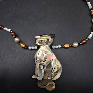 Lee Sands Shell In Lay Cat Necklace Pendant Beaded Vintage Jewelry